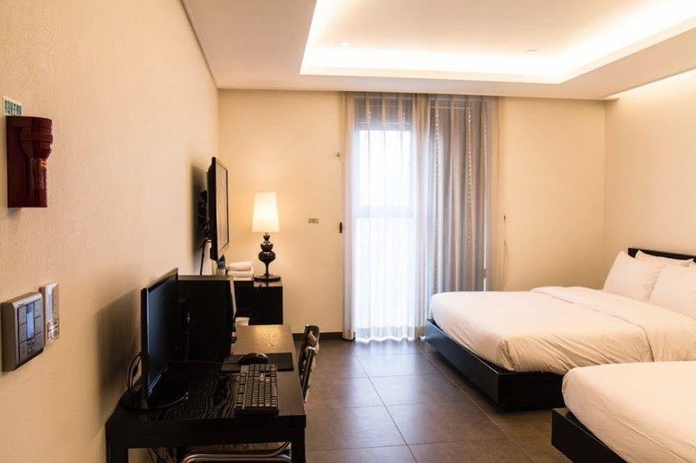 G Tourist Hotel Wolmido インチョン広域市 エクステリア 写真